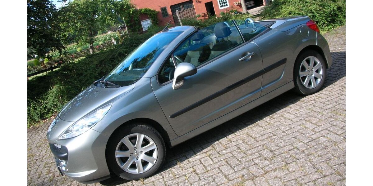 Peugeot 207 200.000 km 1.999 &euro; Porta Westfalica 32457