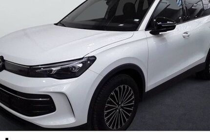 VW Tiguan 19.743 km 32.930 &euro; Ettlingen 76275