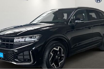 VW Touareg 30.935 km 64.490 &euro; Aschaffenburg 63741