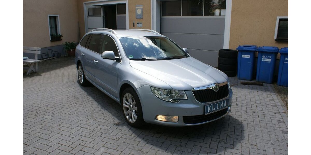 Skoda Superb 226.500 km 5.995 &euro; Mockrehna 04862