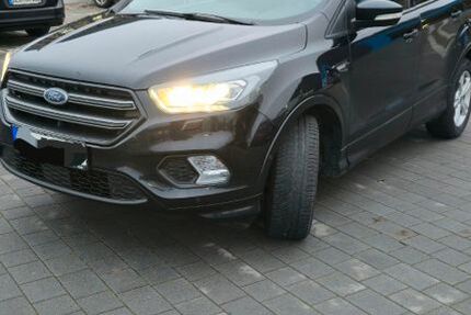 Ford Kuga 72.000 km 15.800 &euro; Aldersbach 94501
