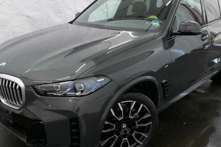 BMW X5 3.200 km 79.830 &euro; Paderborn 33100