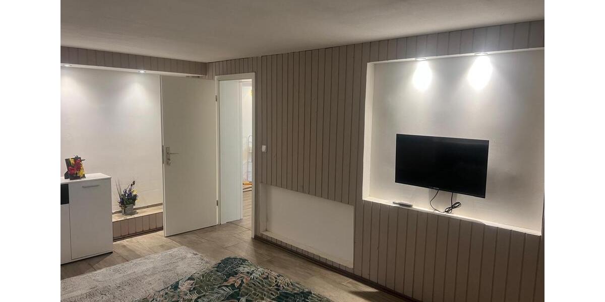 Etagenwohnung Schwaan - 2 Zimmer, 70 m&sup2;, 1.800&euro; | Angebot:26197016