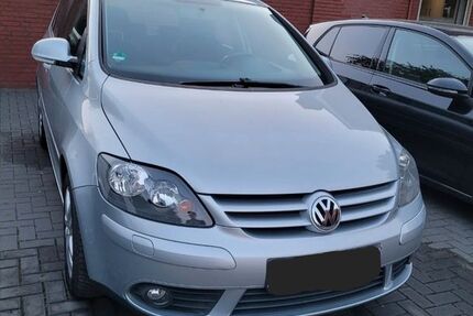 VW Golf Plus 135.923 km 2.200 &euro; Meppen 49716