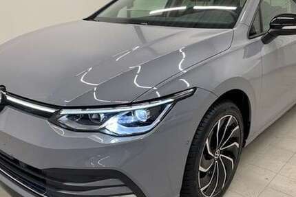 VW Golf 32.299 km 22.450 &euro; Cloppenburg 49661
