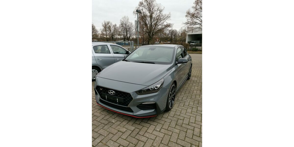 Hyundai i30 55.756 km 22.000 &euro; Steinmauern 76479