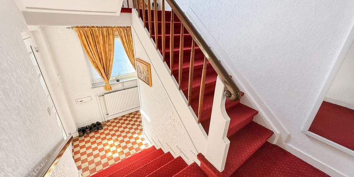 Mehrfamilienhaus, Wohnhaus Gütersloh Innenstadt - 6 Zimmer, 180 m&sup2;, 549.900&euro; | Angebot:25525841