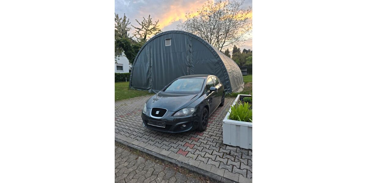 Seat Leon 208.403 km 3.300 &euro; Hofheim am Taunus 65719