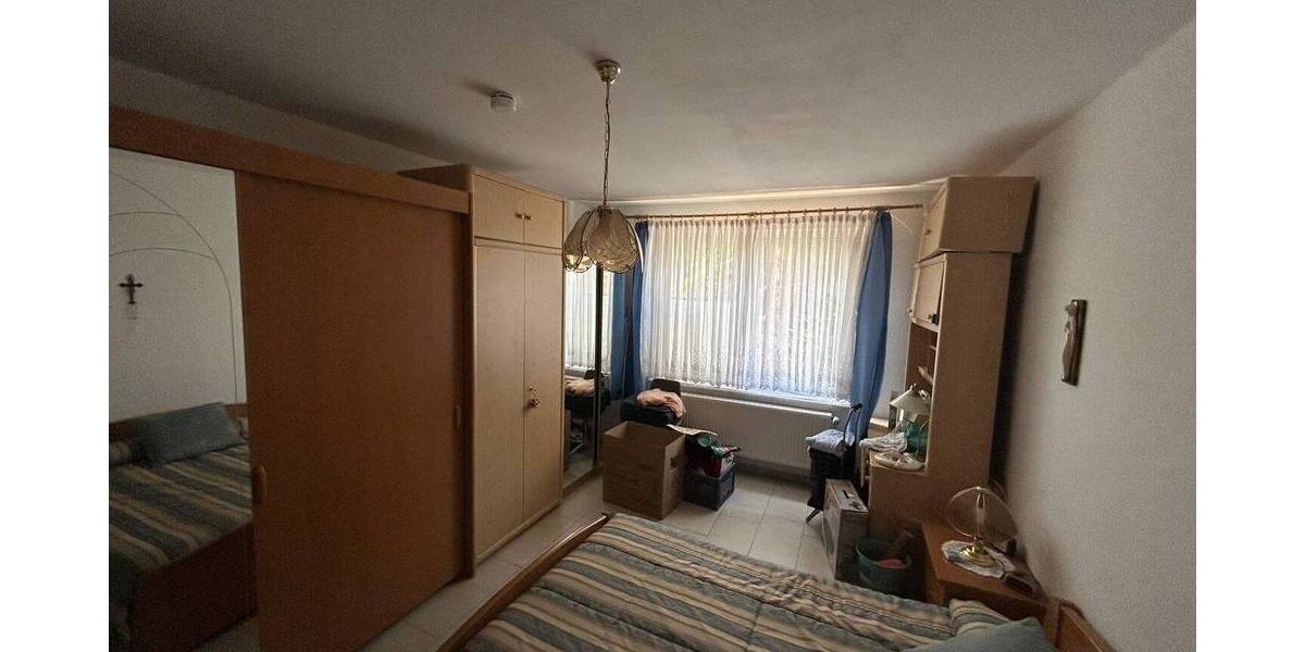 Zimmer Gelsenkirchen Altstadt - 3 Zimmer, 96 m&sup2;, 950&euro; | Angebot:26246890