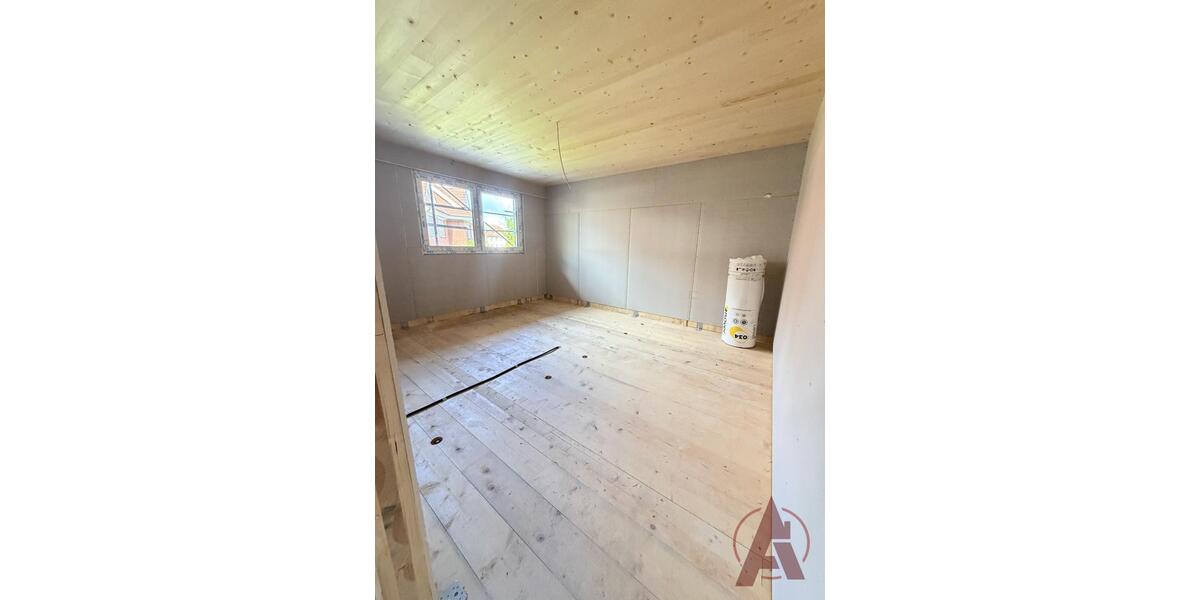 Etagenwohnung Lingen (Ems) - 3.5 Zimmer, 105 m&sup2;, 1.340&euro; | Angebot:26623551