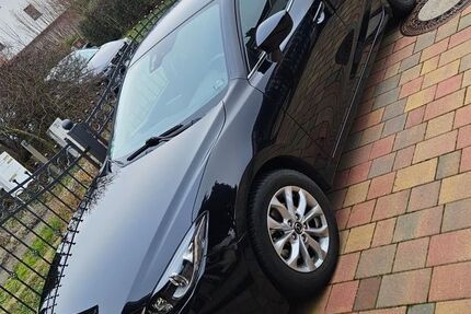 Mazda 3 87.860 km 11.800 &euro; Leipzig 04129