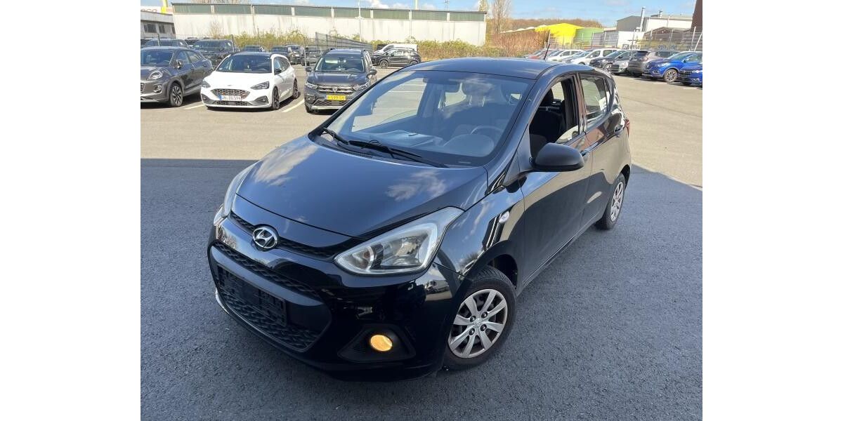 Hyundai i10 51.988 km 5.900 &euro; Königswinter 53639