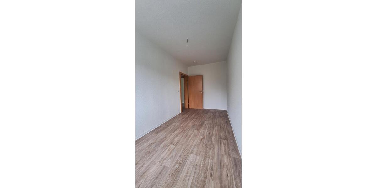 Etagenwohnung Löbau - 3 Zimmer, 60 m&sup2;, 377&euro; | Angebot:25790171
