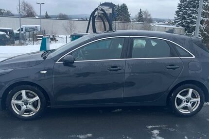 Kia ceed / Ceed 48.682 km 17.950 &euro; Regnitzlosau 95194