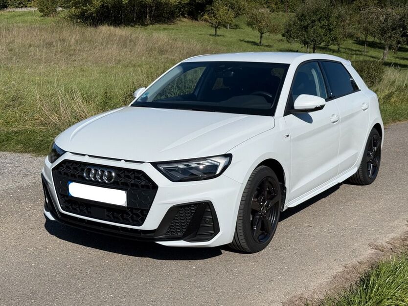 Audi A1 14.000 km 26.800 € Neckarsulm 74172