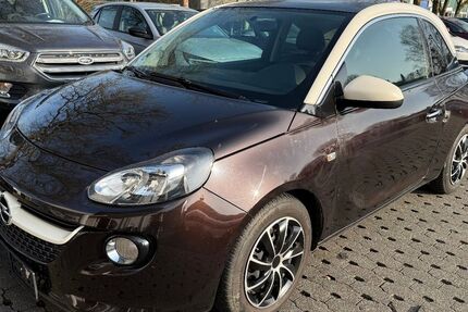 Opel Adam 73.000 km 7.495 &euro; Eschenburg - Hirzenhain Bahnhof 35713