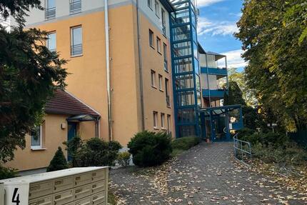 Wohnung Bitterfeld-Wolfen Wolfen - 3 Zimmer, 71 m&sup2;, 835&euro; | Angebot:27650167