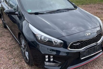 Kia ceed / Ceed 63.370 km 15.995 € Oberlungwitz 09353