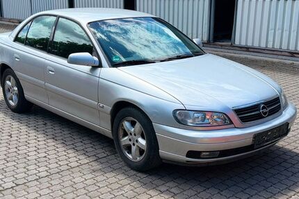Opel Omega 95.000 km 2.590 &euro; München 81829