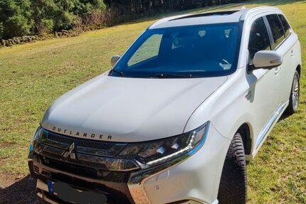 Mitsubishi Outlander 75.600 km 21.800 &euro; Schondra 97795