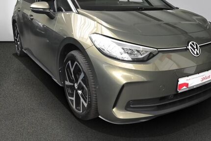 VW ID.3 9.700 km 33.990 &euro; Bad Oldesloe 23843