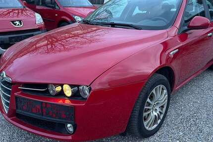 Alfa Romeo 159 151.000 km 1.900 &euro; Waltenhofen 87448