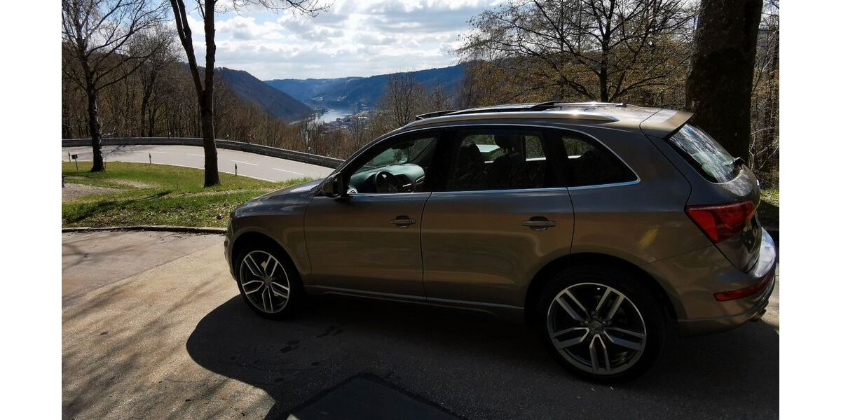 Audi Q5 185.000 km 12.500 &euro; Obernzell 94130