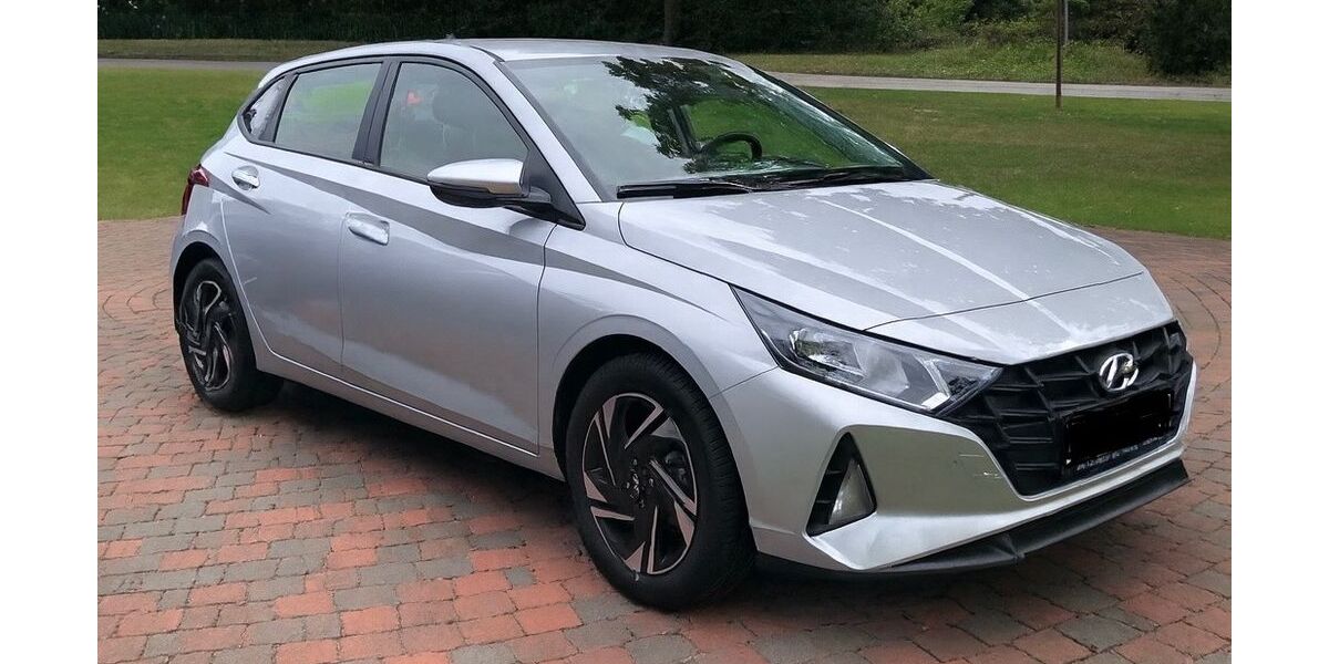 Hyundai i20 27.500 km 14.900 &euro; Kerken 47647