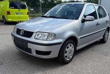 VW Polo 243.000 km 1.390 &euro; Lübeck 23568