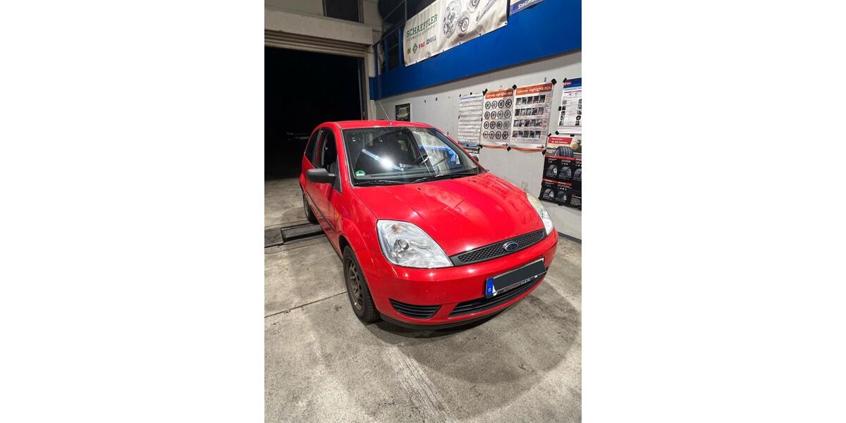 Ford Fiesta 245.000 km 1.599 &euro; GUMMERSBACH 51643