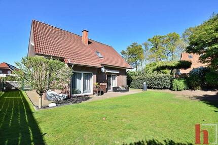 Haus Dinklage - 4 Zimmer, 128 m&sup2;, 950&euro; | Angebot:26683837