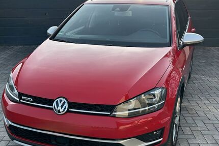 VW Golf 232.000 km 8.500 &euro; Stadtroda 07646