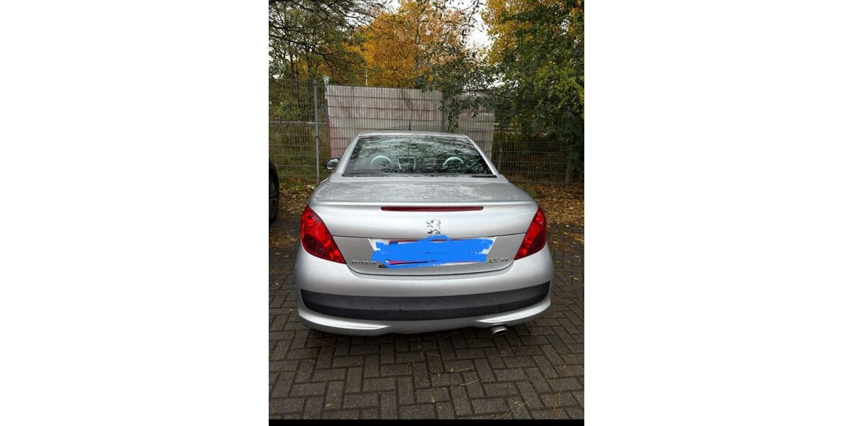 Peugeot 207 161.000 km 1.900 &euro; Berlin 13627