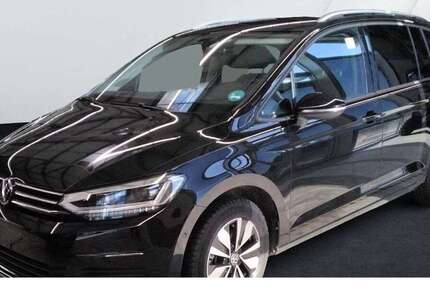 VW Touran 24.920 km 32.630 &euro; Eggenfelden LK Pfarrkirchen 84307