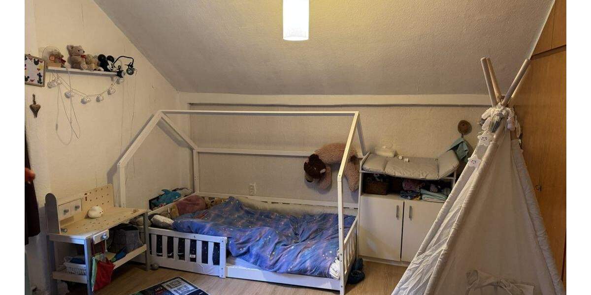 Einfamilienhaus Burg (Dithmarschen) - 6 Zimmer, 105 m&sup2;, 179.000&euro; | Angebot:25247551