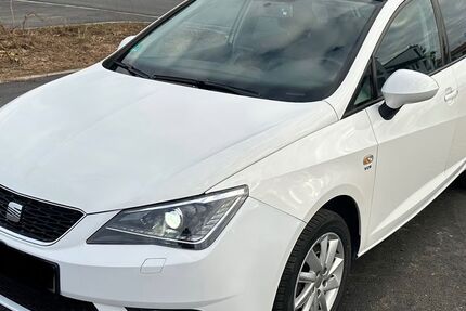 Seat Ibiza 208.000 km 5.800 € Walleshausen 82269