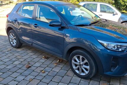 Kia Stonic 33.968 km 12.800 € Treuchtlingen 91757