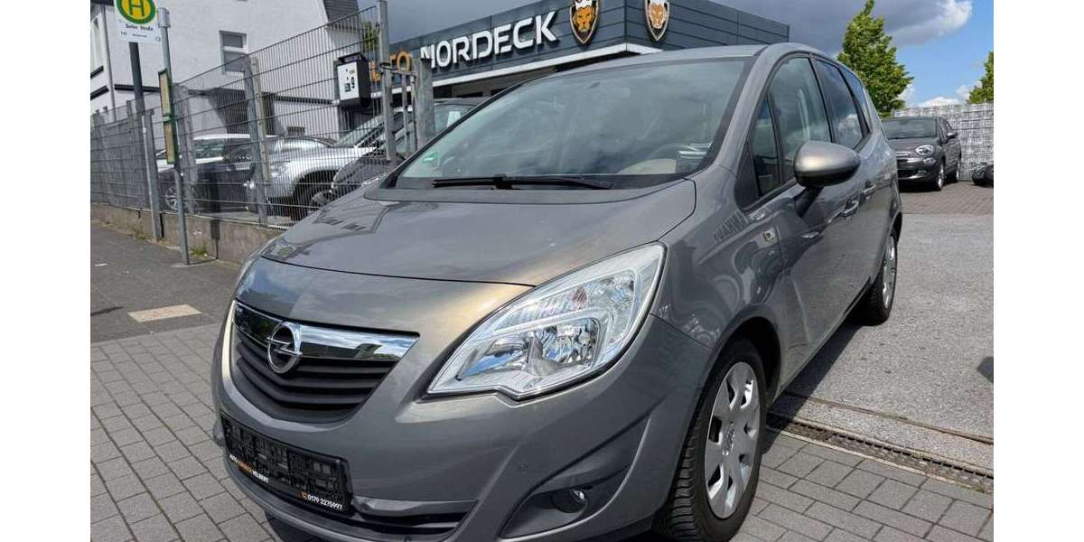 Opel Meriva 74.200 km 5.350 &euro; Velbert 42551