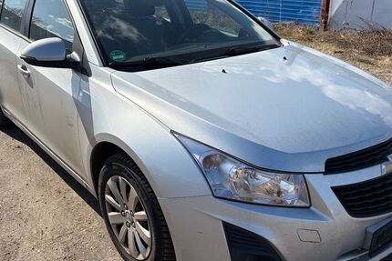 Chevrolet Cruze 176.000 km 2.990 &euro; Hamburg 22113