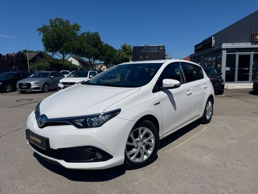 Auris
