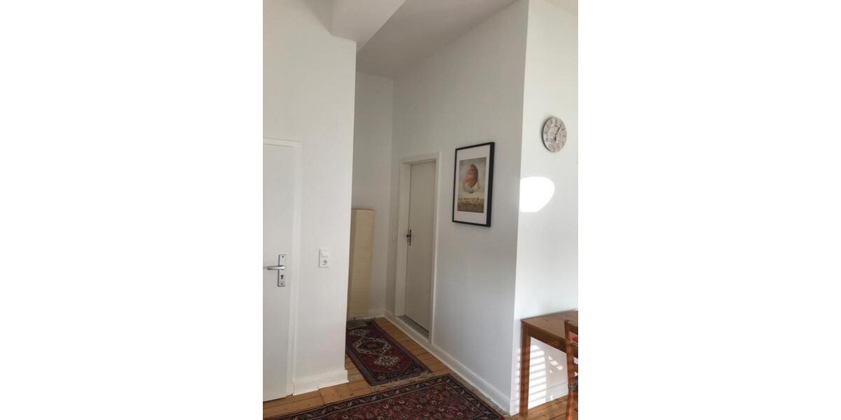 Etagenwohnung Bonn - 2 Zimmer, 30 m&sup2;, 850&euro; | Angebot:26651778