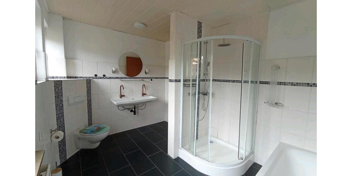 Einfamilienhaus Drochtersen - 6 Zimmer, 120 m&sup2;, 1.150&euro; | Angebot:26235025