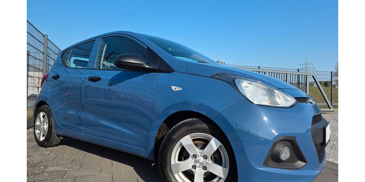 Hyundai i10 97.000 km 5.499 &euro; Paderborn 33102