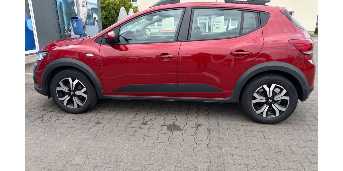 Dacia Sandero 50.000 km 11.200 &euro; Bingen 55411