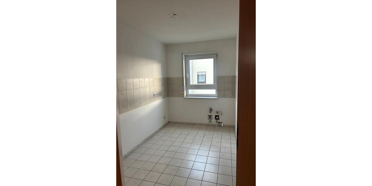 Etagenwohnung Linkenheim-Hochstetten Hochstetten - 3 Zimmer, 84 m&sup2;, 1.000&euro; | Angebot:26661634
