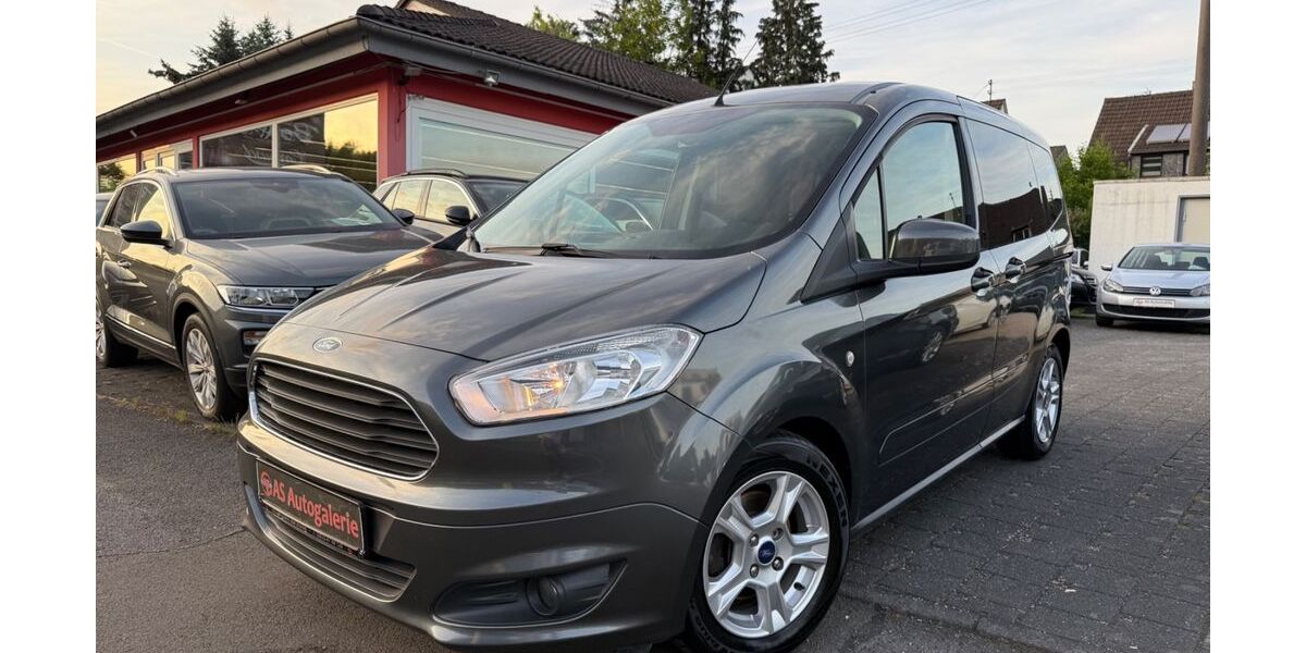 Ford Tourneo Courier 98.990 km 6.900 &euro; Bad Breisig 53498
