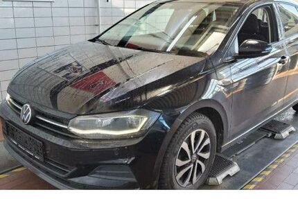 VW Polo 46.180 km 15.980 &euro; Gardelegen 39638