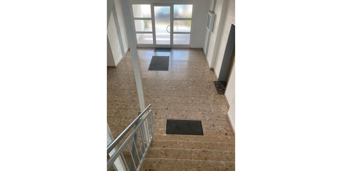 Dachgeschoßwohnung Iserlohn - 2 Zimmer, 67 m&sup2;, 169.000&euro; | Angebot:27627658