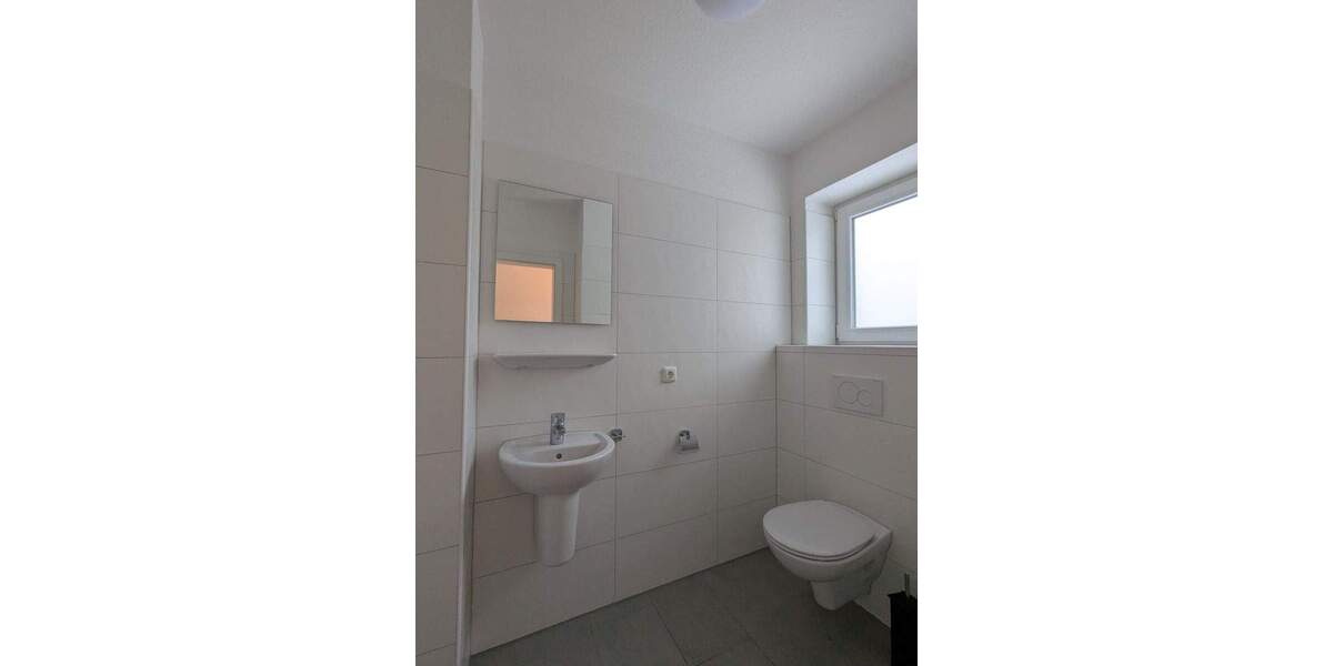 Doppelhaushälfte Westerstede - 4 Zimmer, 115 m&sup2;, 1.100&euro; | Angebot:24908562