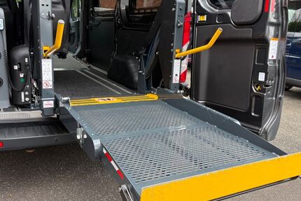 Ford Transit 39.000 km 34.990 &euro; Lübeck 23560